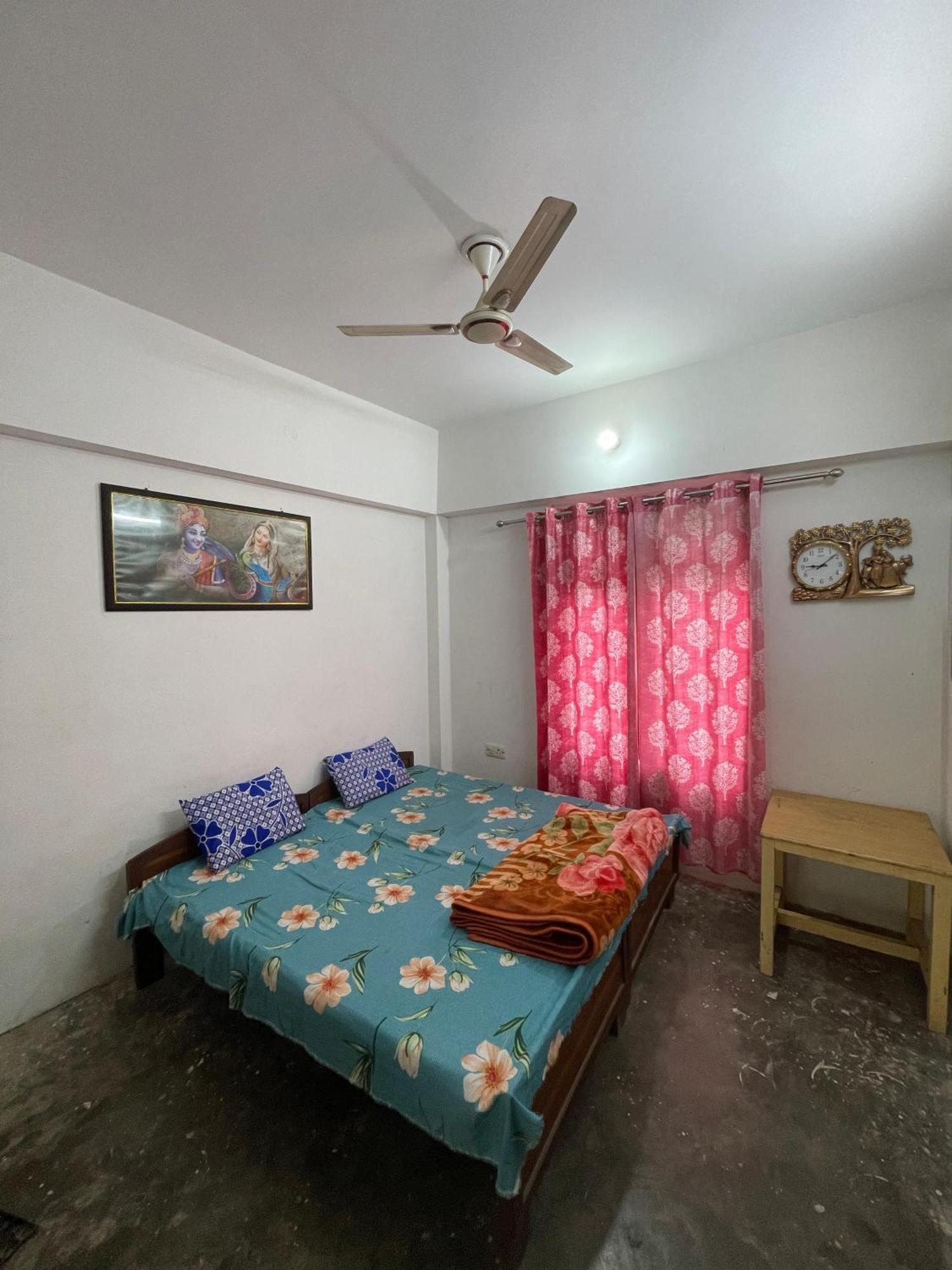 Hotel Shree Krishna Garden Jhusi Exterior foto