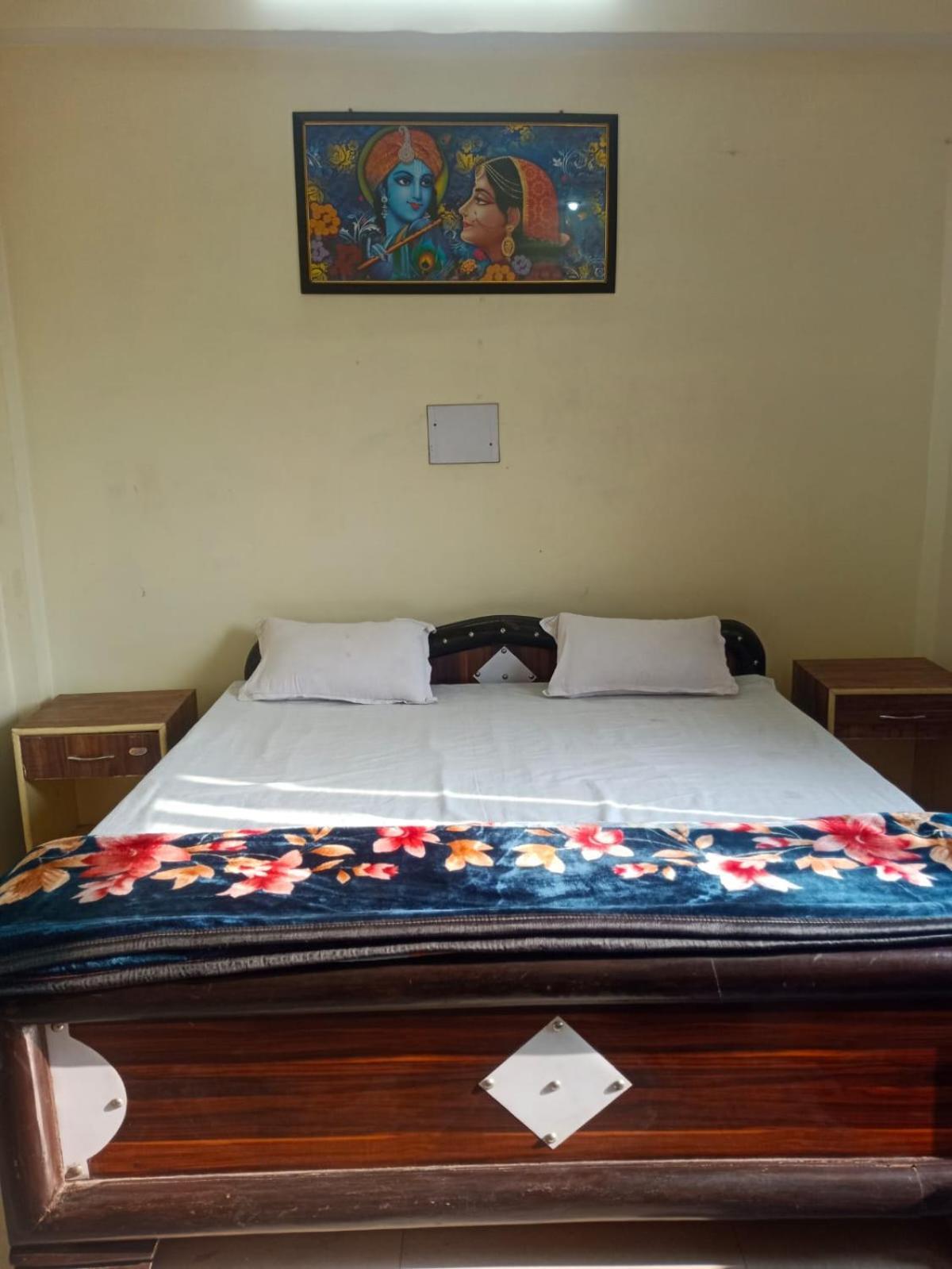 Hotel Shree Krishna Garden Jhusi Exterior foto