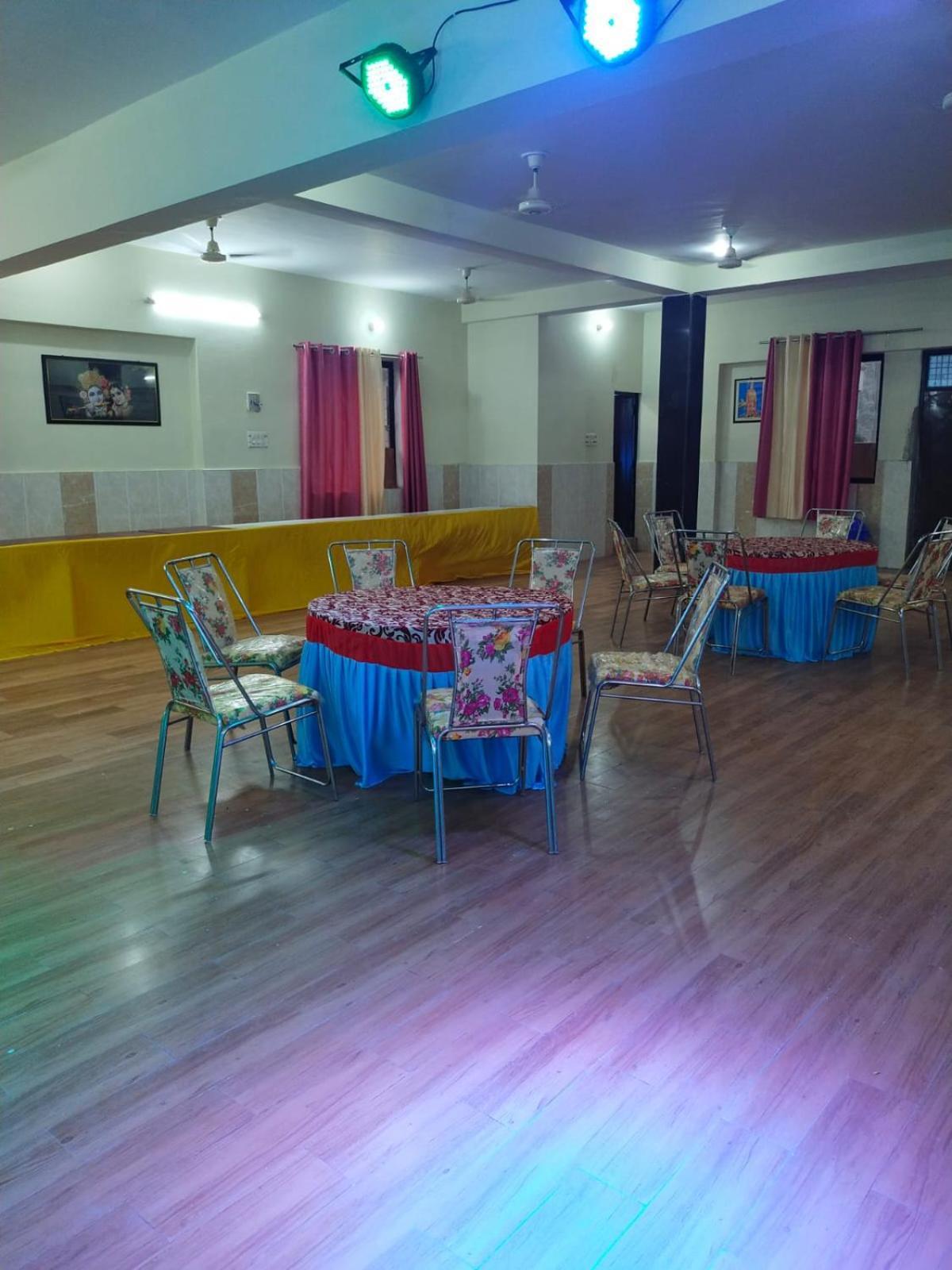 Hotel Shree Krishna Garden Jhusi Exterior foto