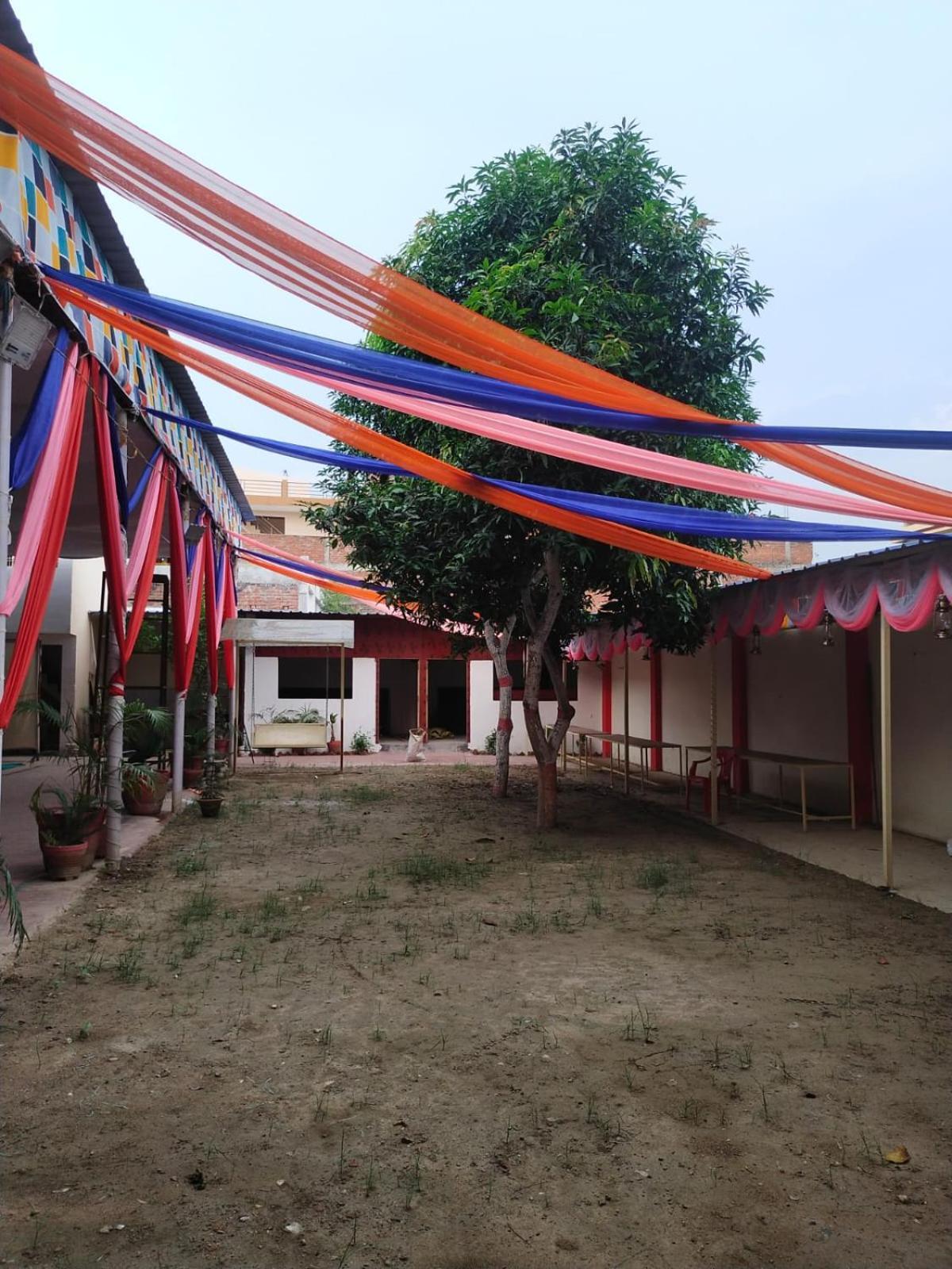 Hotel Shree Krishna Garden Jhusi Exterior foto